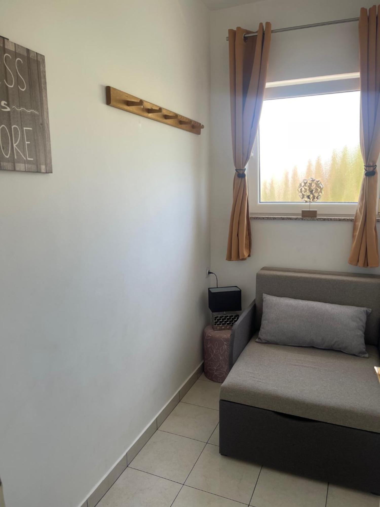 Rab Island Apartmets - Palit Rab Town Exterior photo